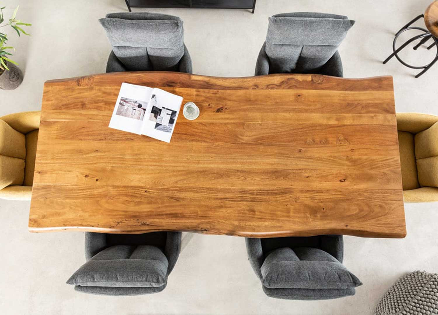 Table à manger en acacia 220 cm Aurenza