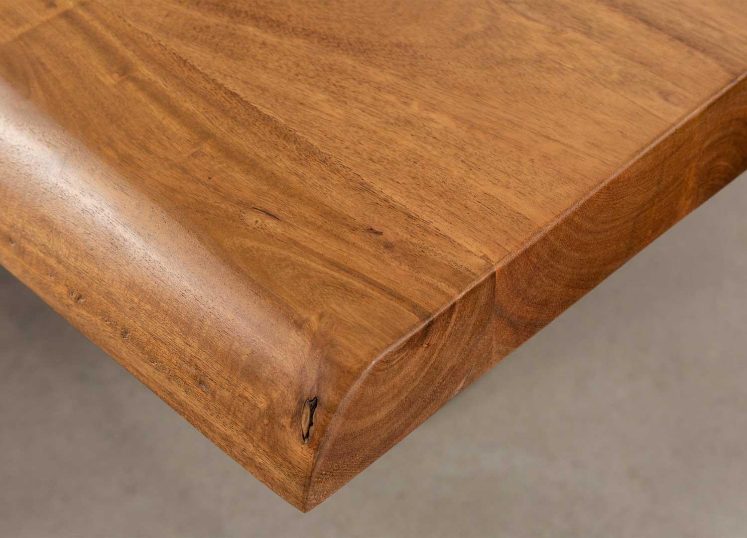 Table à manger en acacia 220 cm Aurenza