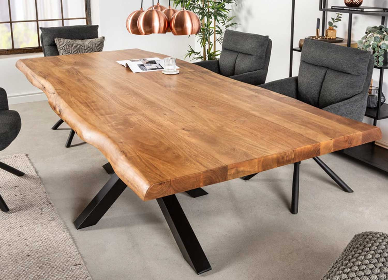 Table à manger en acacia 220 cm Aurenza