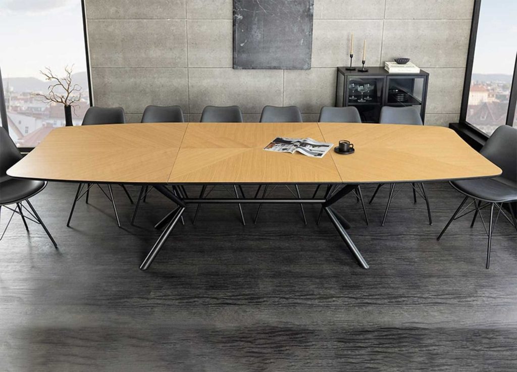 Table à manger extensible aspect chêne Oriana