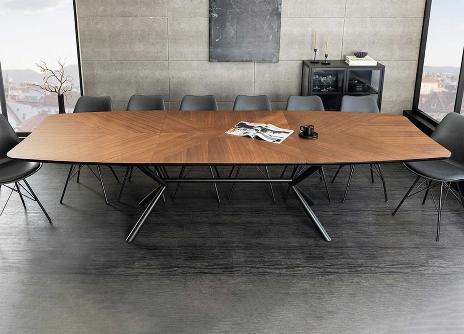 Table à manger extensible aspect noyer Oriana