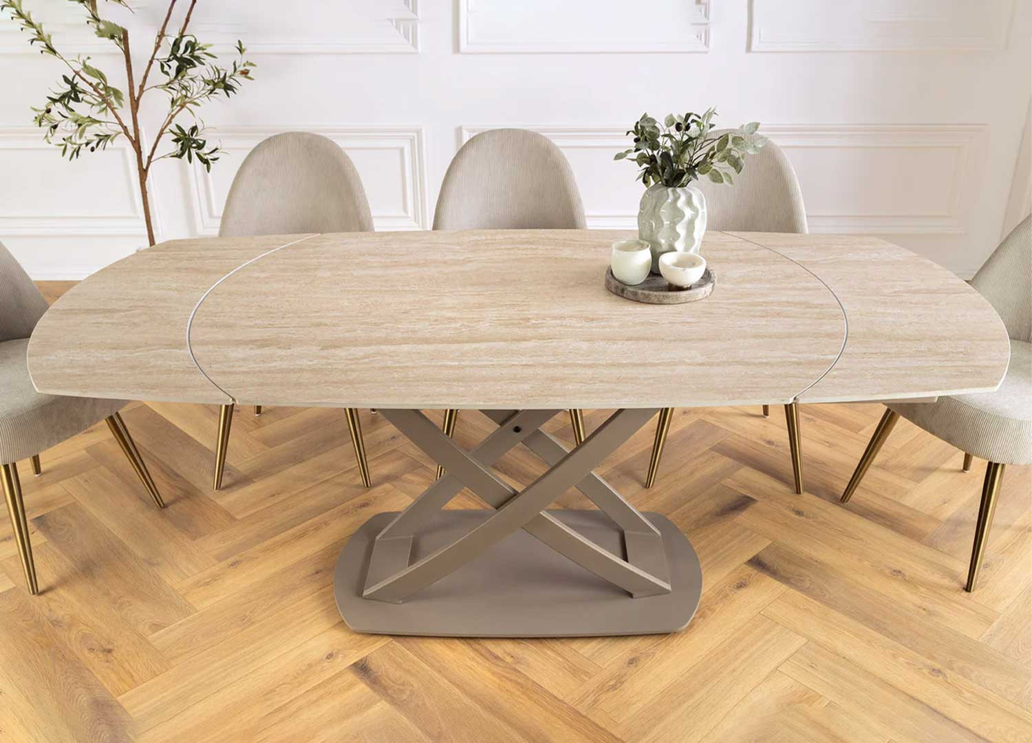 Table à manger extensible aspect travertin 130-190 cm Avarea