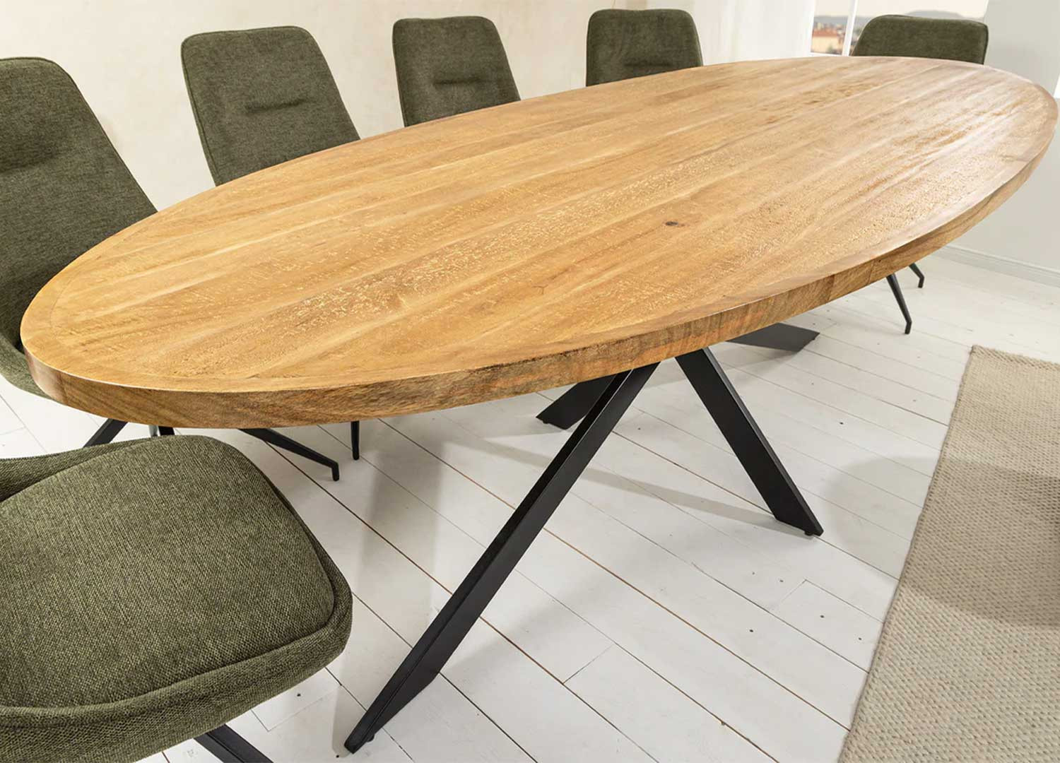 Table à manger ovale en manguier et métal noir Tilio