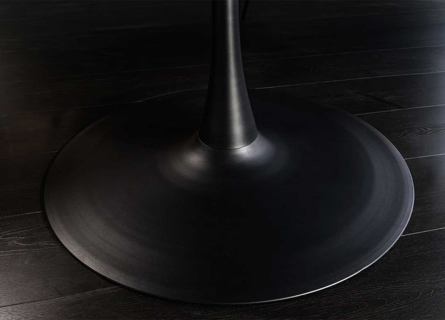 Table à manger ronde aspect chêne 120 cm Anaya