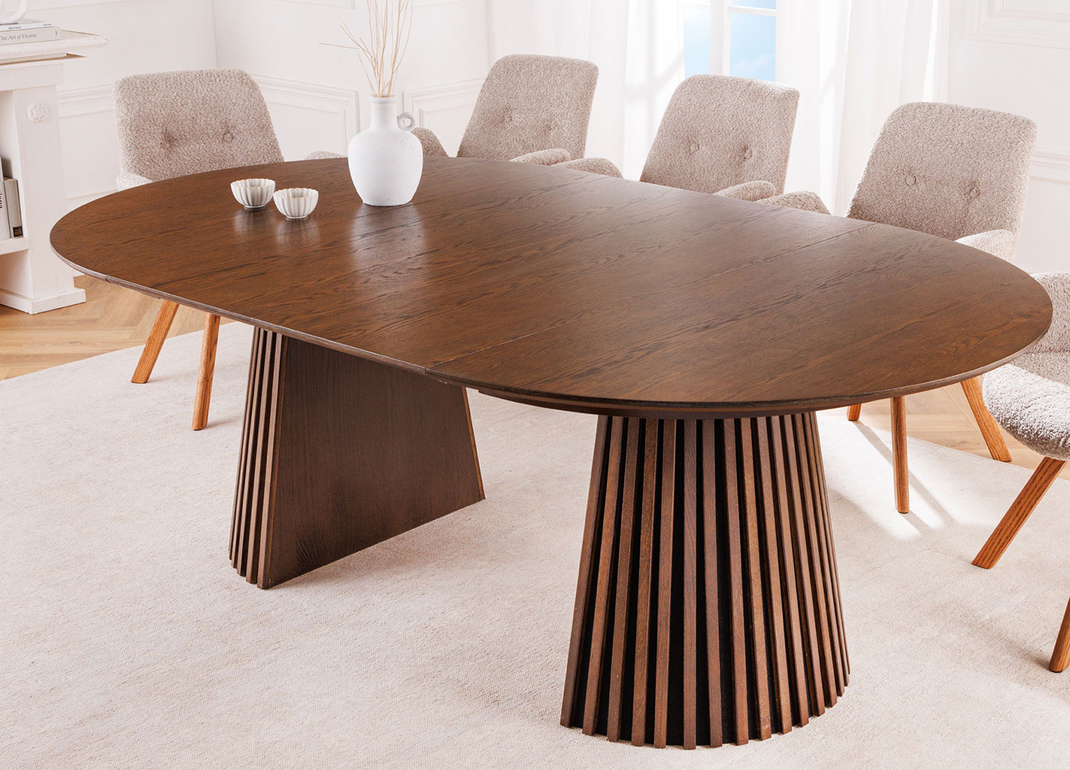Table à manger ronde avec allonges chêne foncé