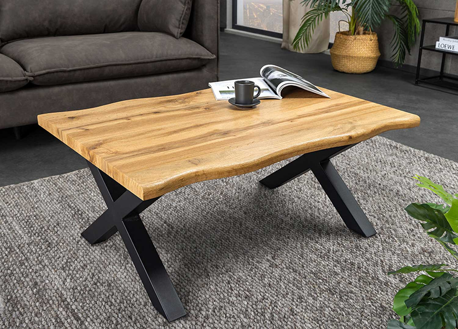 Table basse aspect chêne sauvage et pieds en X 90 cm Joka