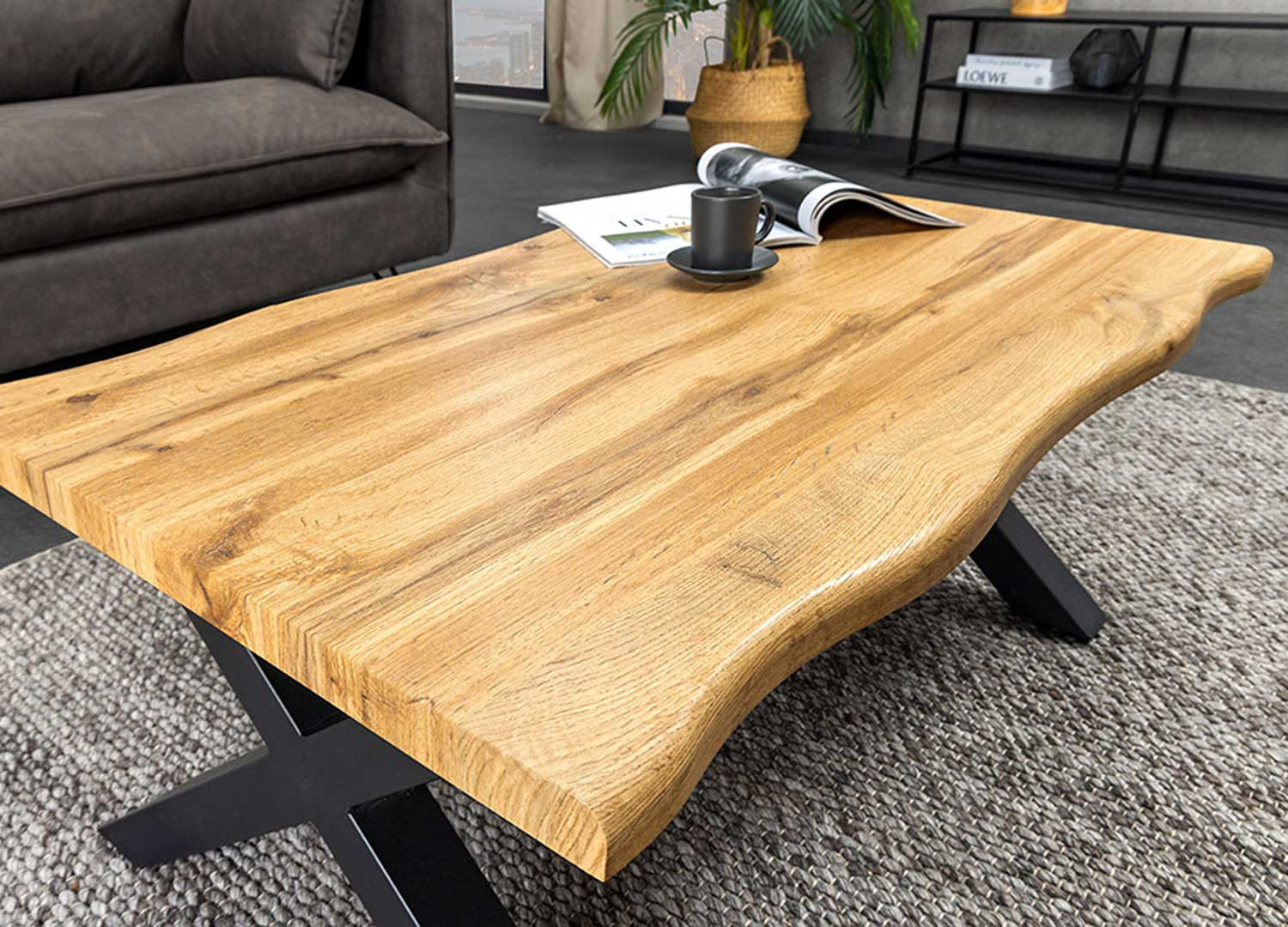 Table basse aspect chêne sauvage et pieds en X 90 cm Joka