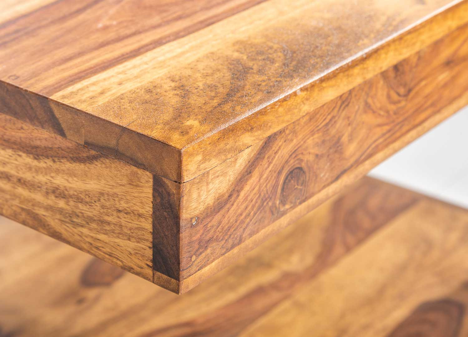 Table basse carrée en sesham 60 cm Sevian