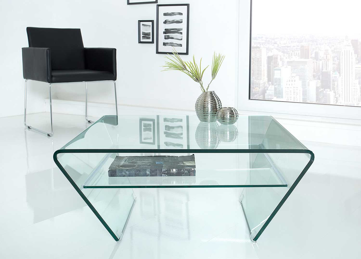 Table basse carrée en verre forme trapèze