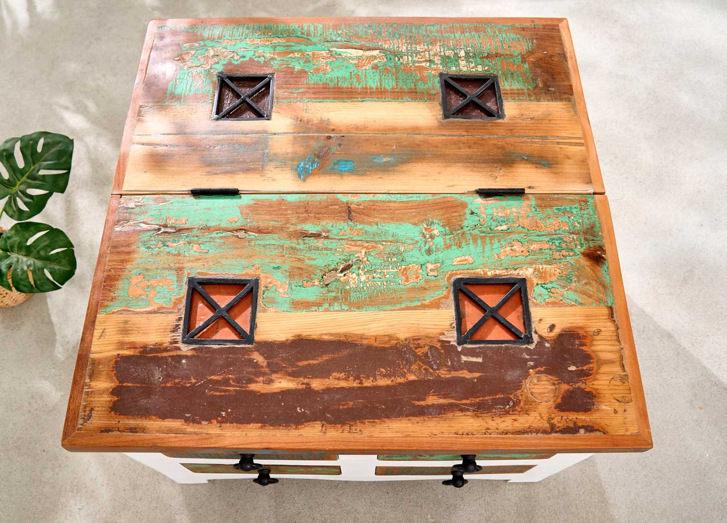Table basse coffre de rangement 70 cm