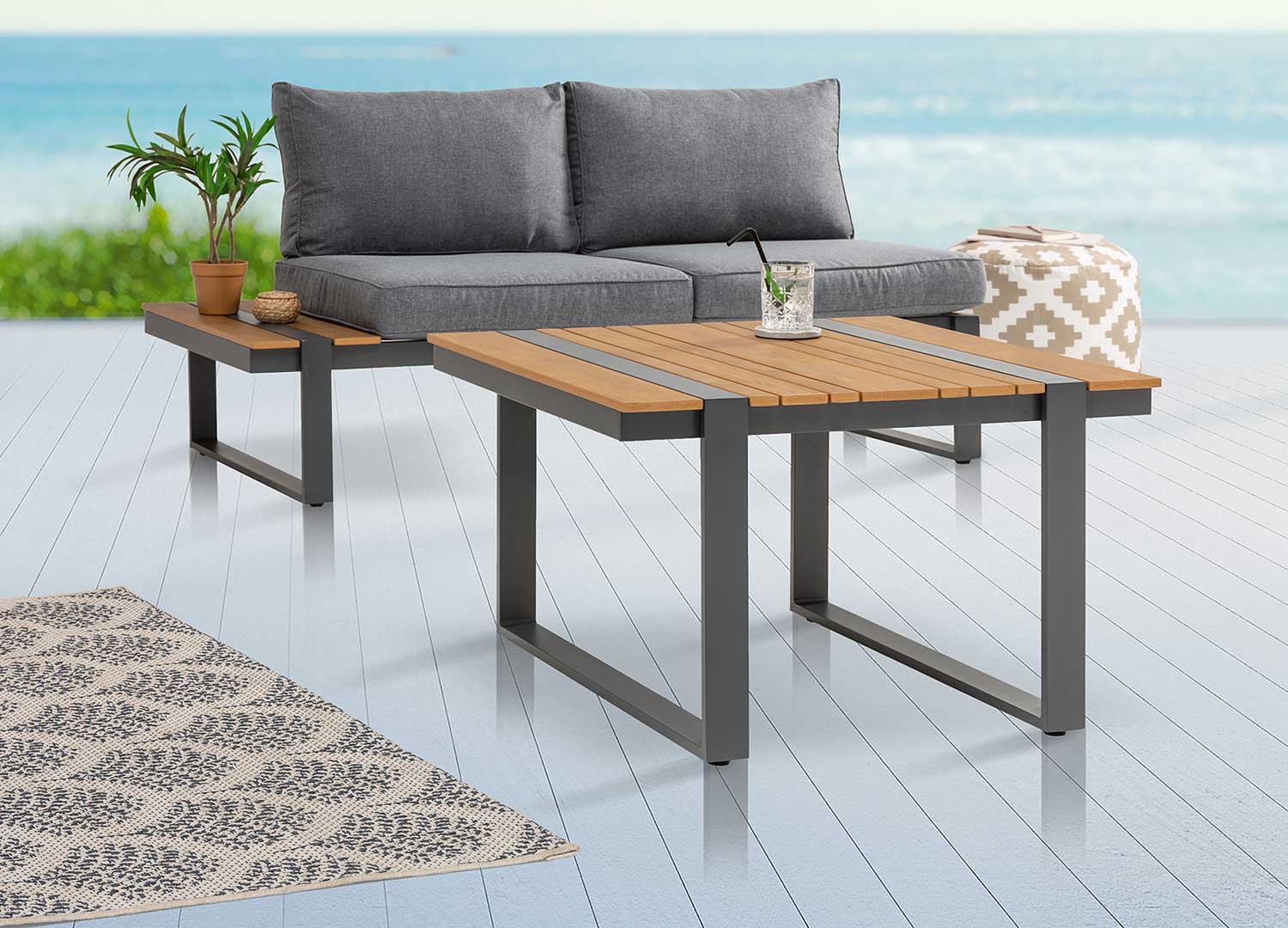 Table basse de jardin carrée aluminium et composite