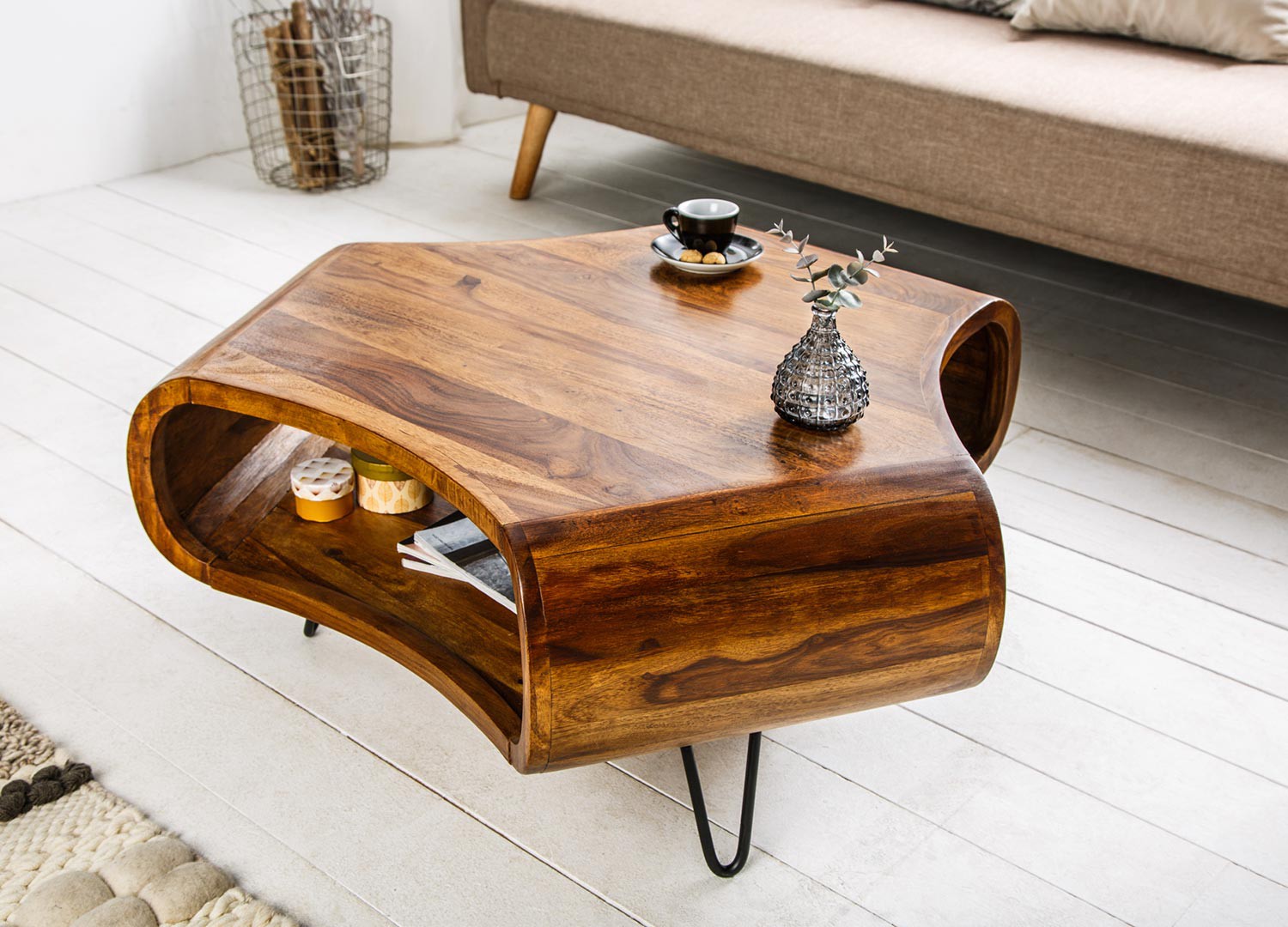 Table basse en bois sesham et pied épingle