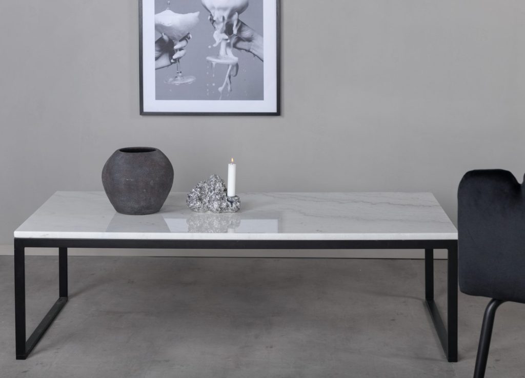 Table basse Estelle blanc dans un salon contemporain