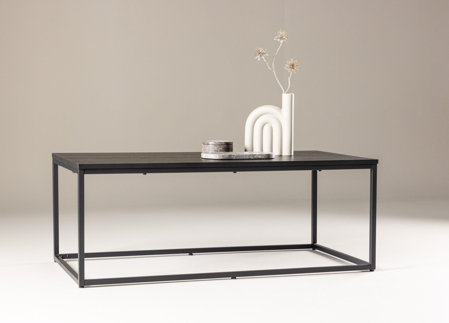 Vue produit de la table basse Mallan noir en MDF