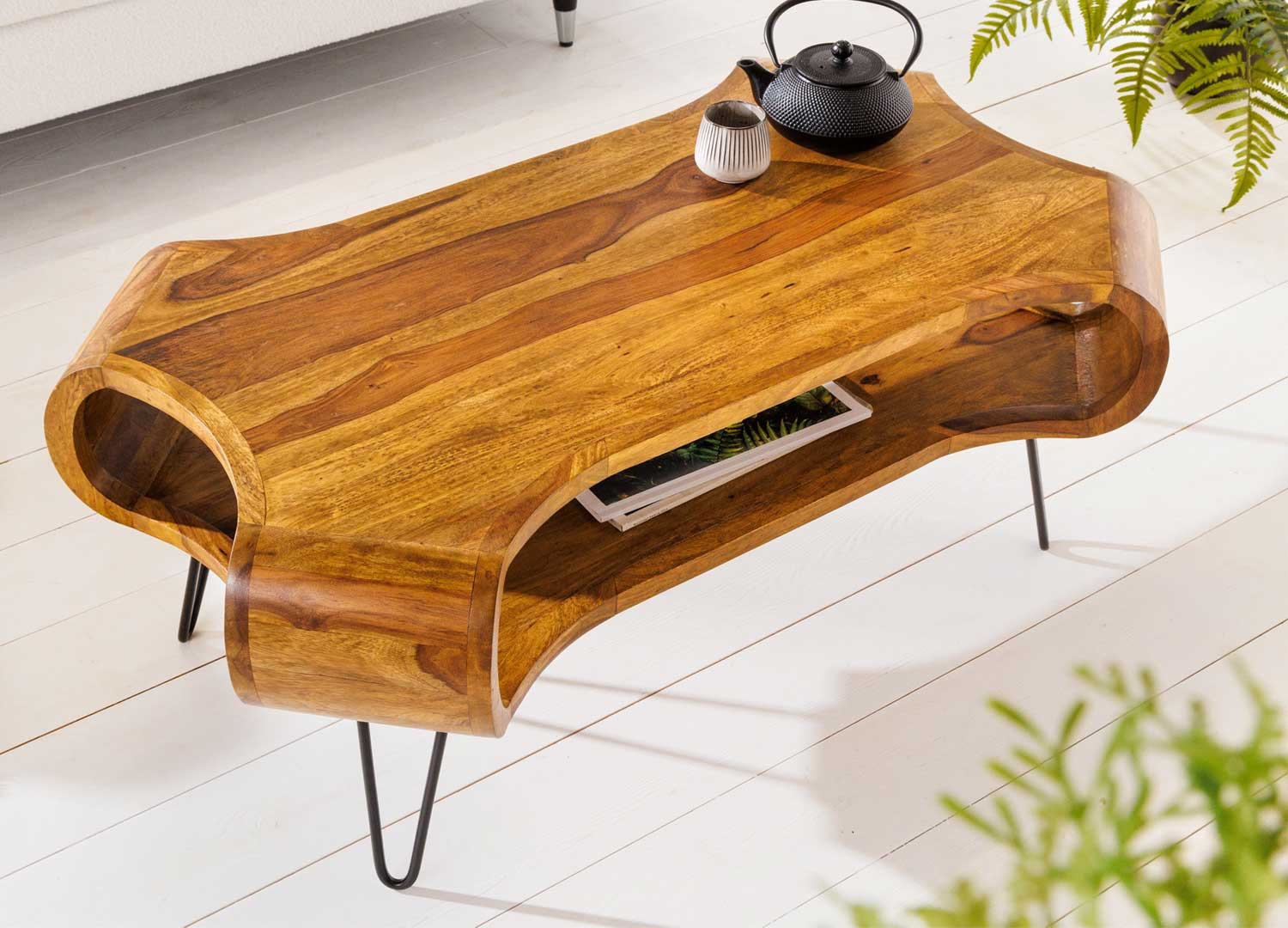 Table basse moderne originale en bois de sesham