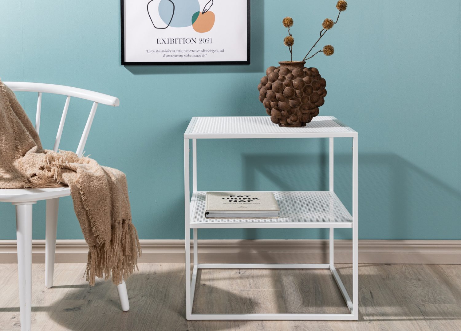 Table basse Netz blanc dans un salon contemporain