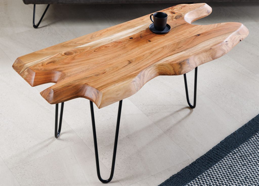 Table basse originale bois d'acacia et pied épingle en métal noir