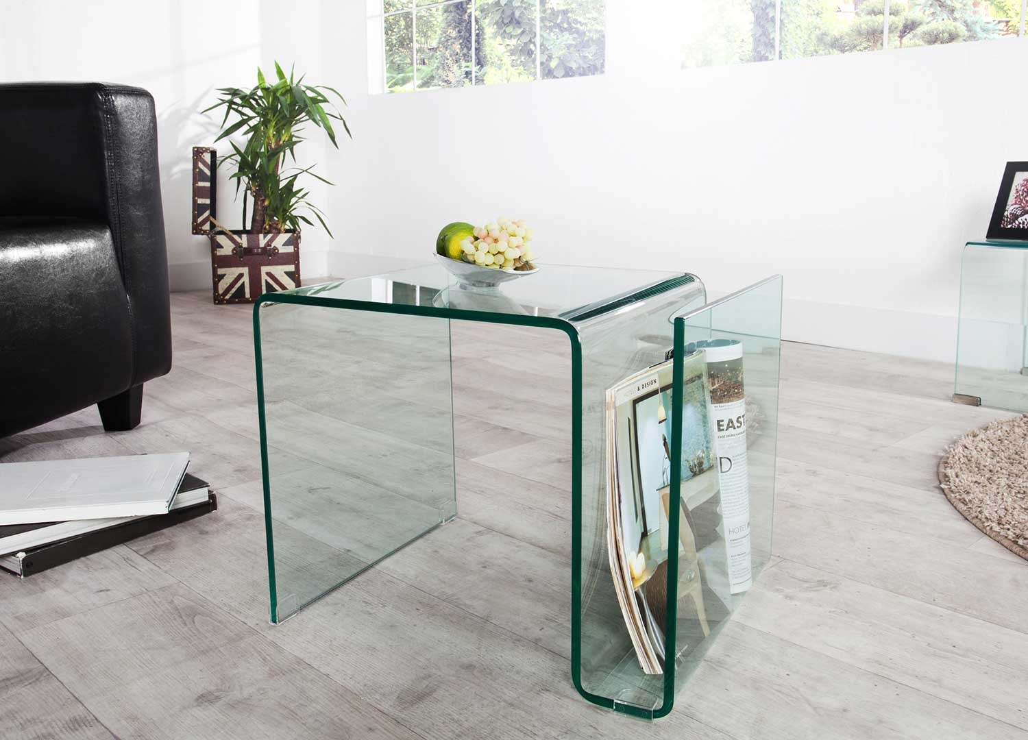 Table basse porte revues en verre