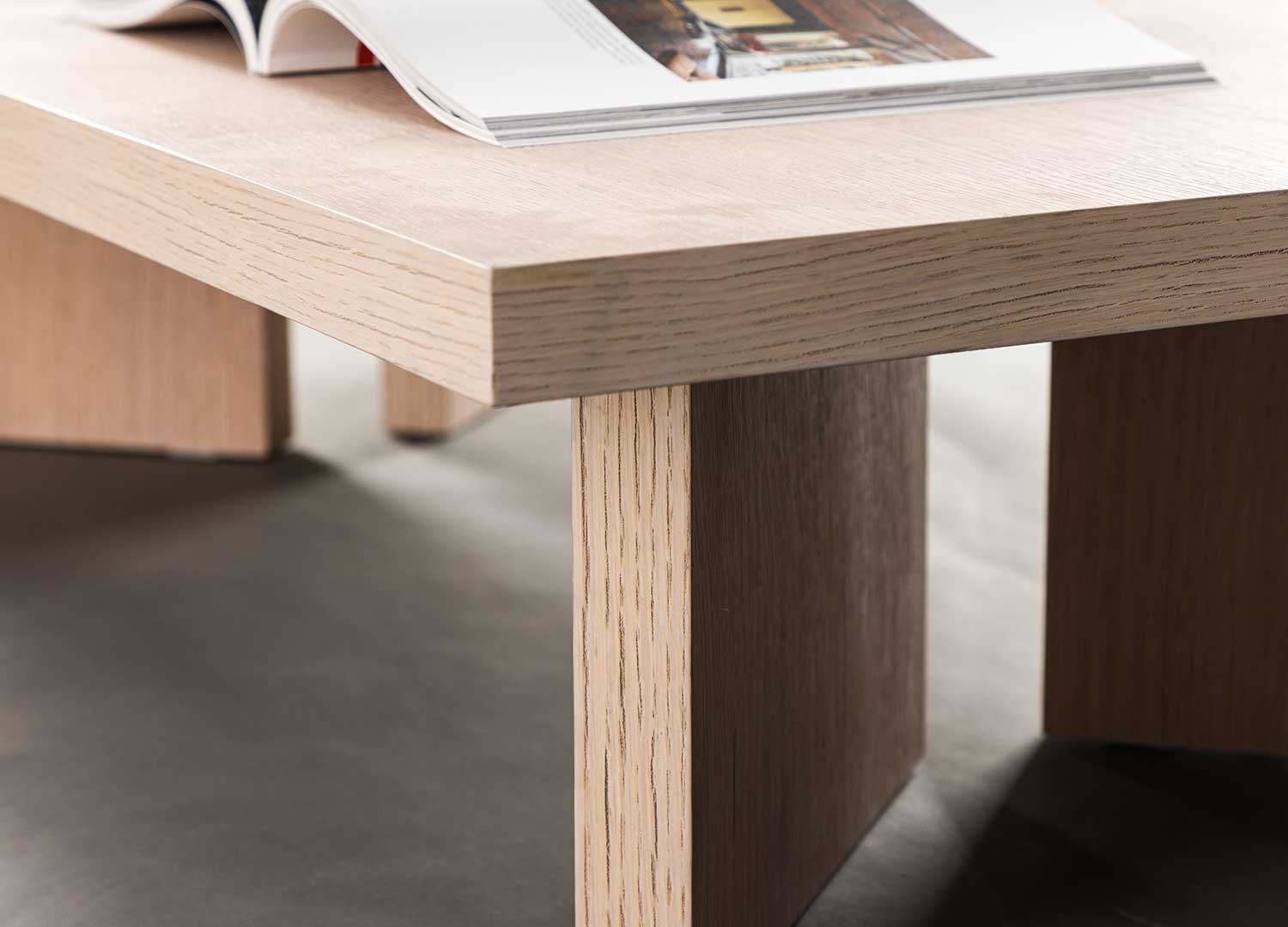 Table basse rectangulaire 140 cm chêne blanchi