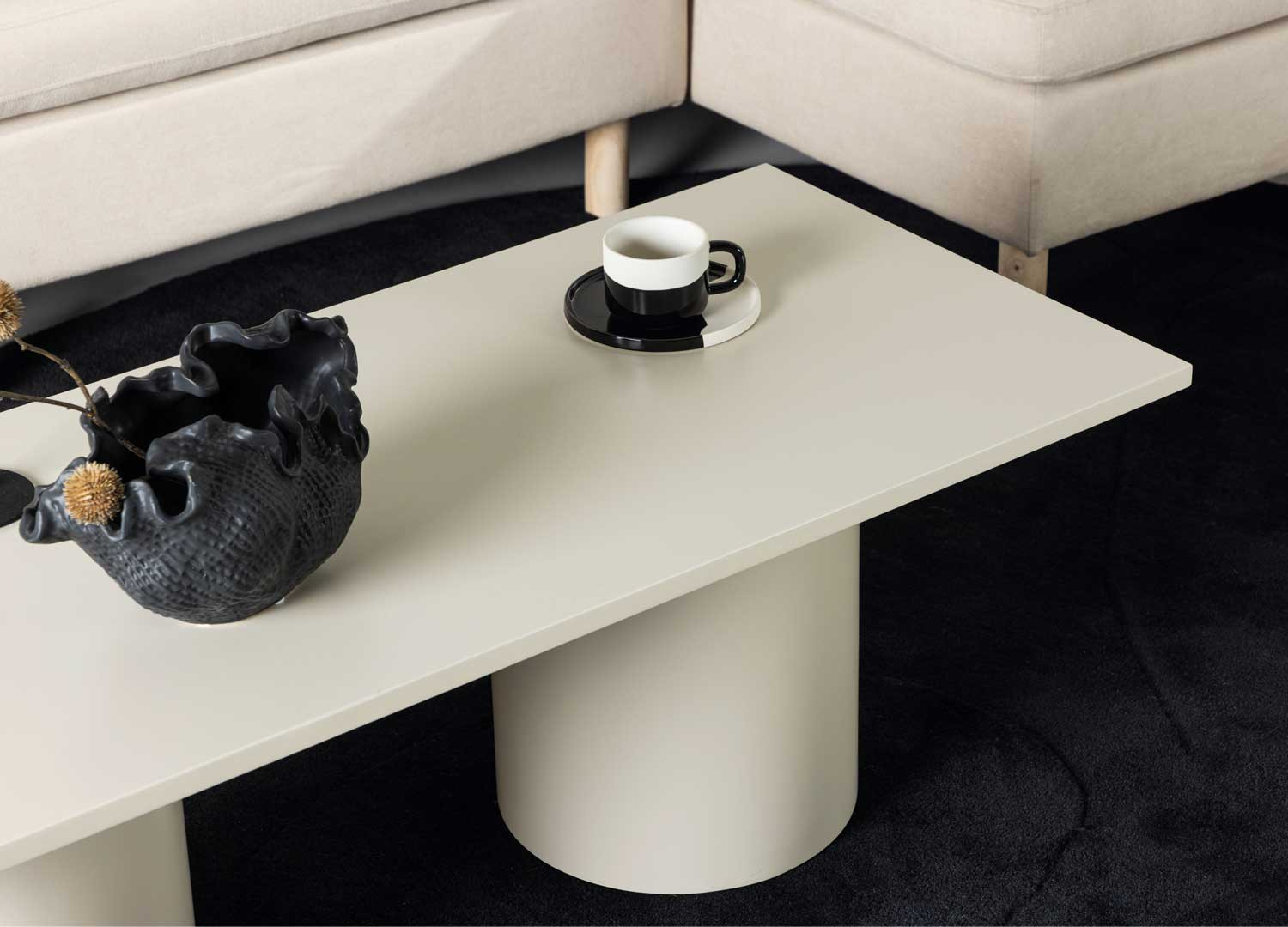 Table basse rectangulaire laqué beige 120 cm