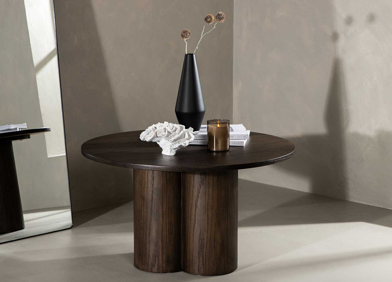 Table basse ronde bois moka moderne