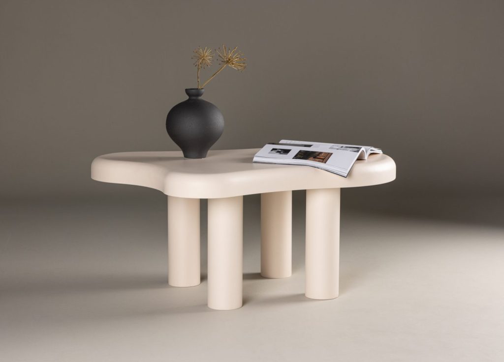 Table basse Strömstad blanc dans un salon contemporain