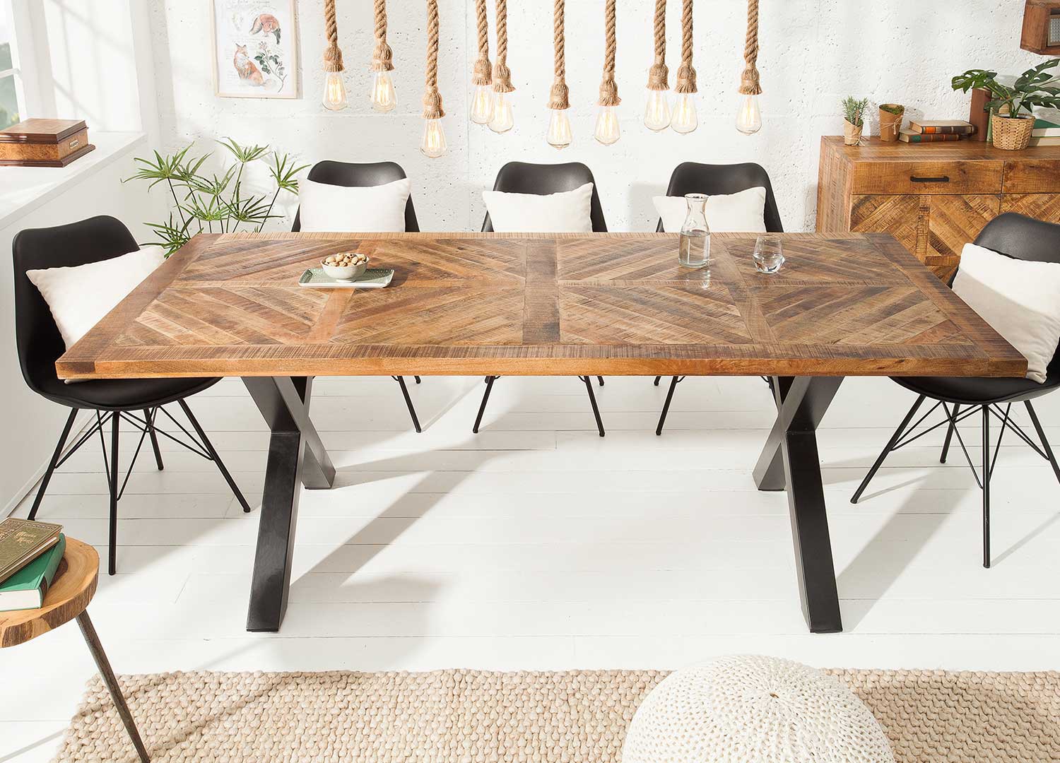 Table bois massif de manguier contemporaine