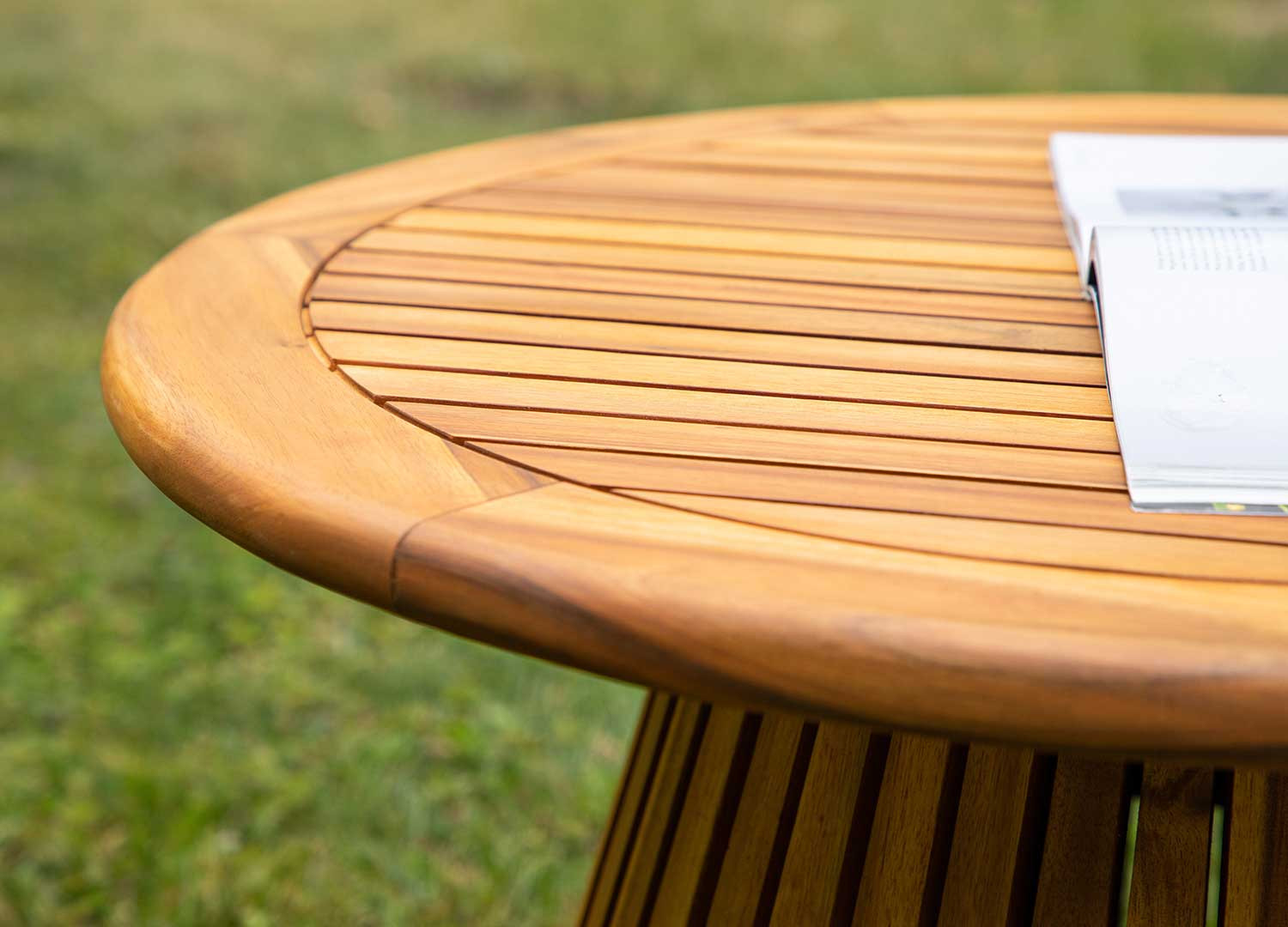 Table d'appoint de jardin ronde en acacia