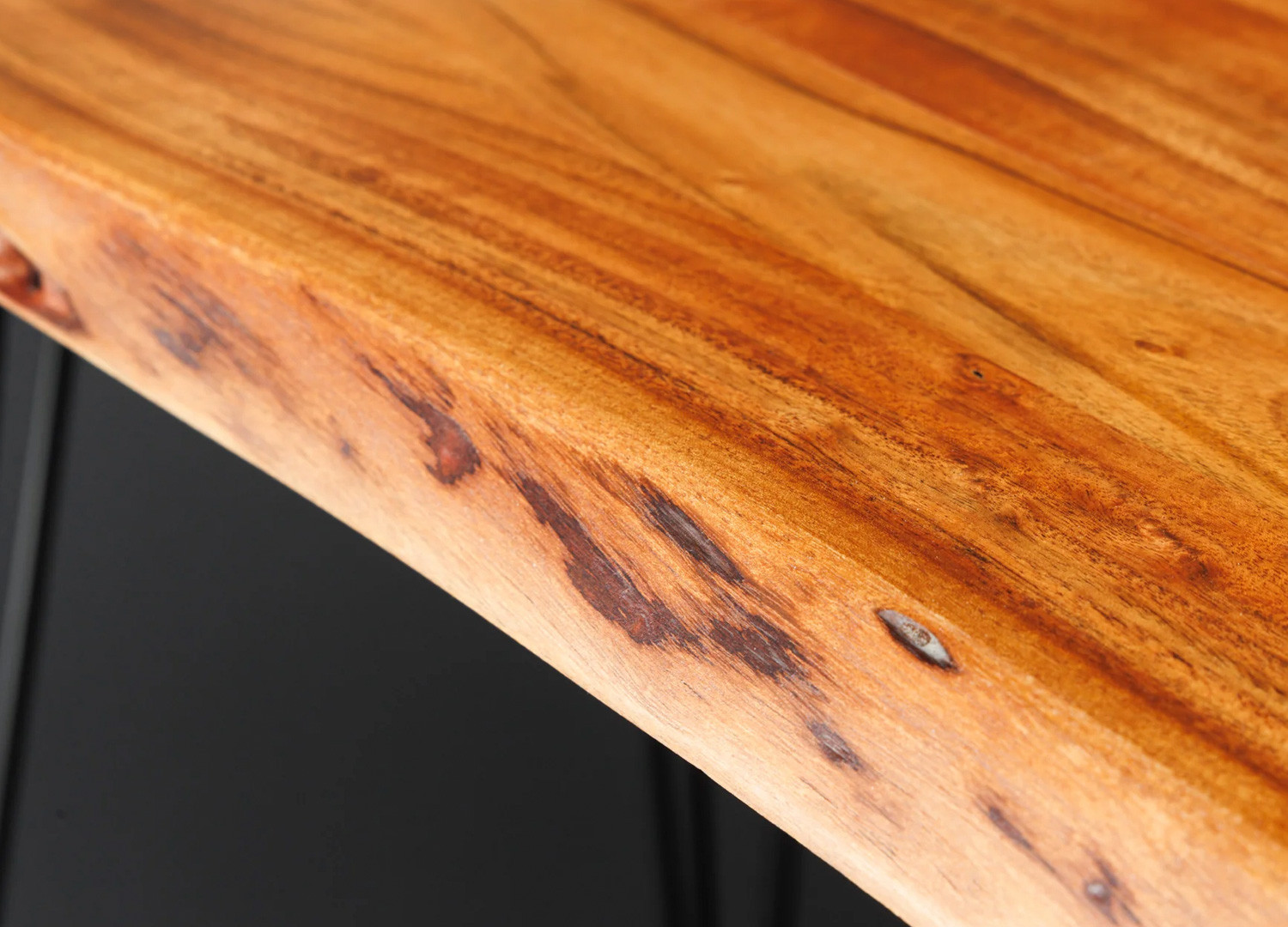 Table de bar en acacia et pieds épingle métal noir Nivor