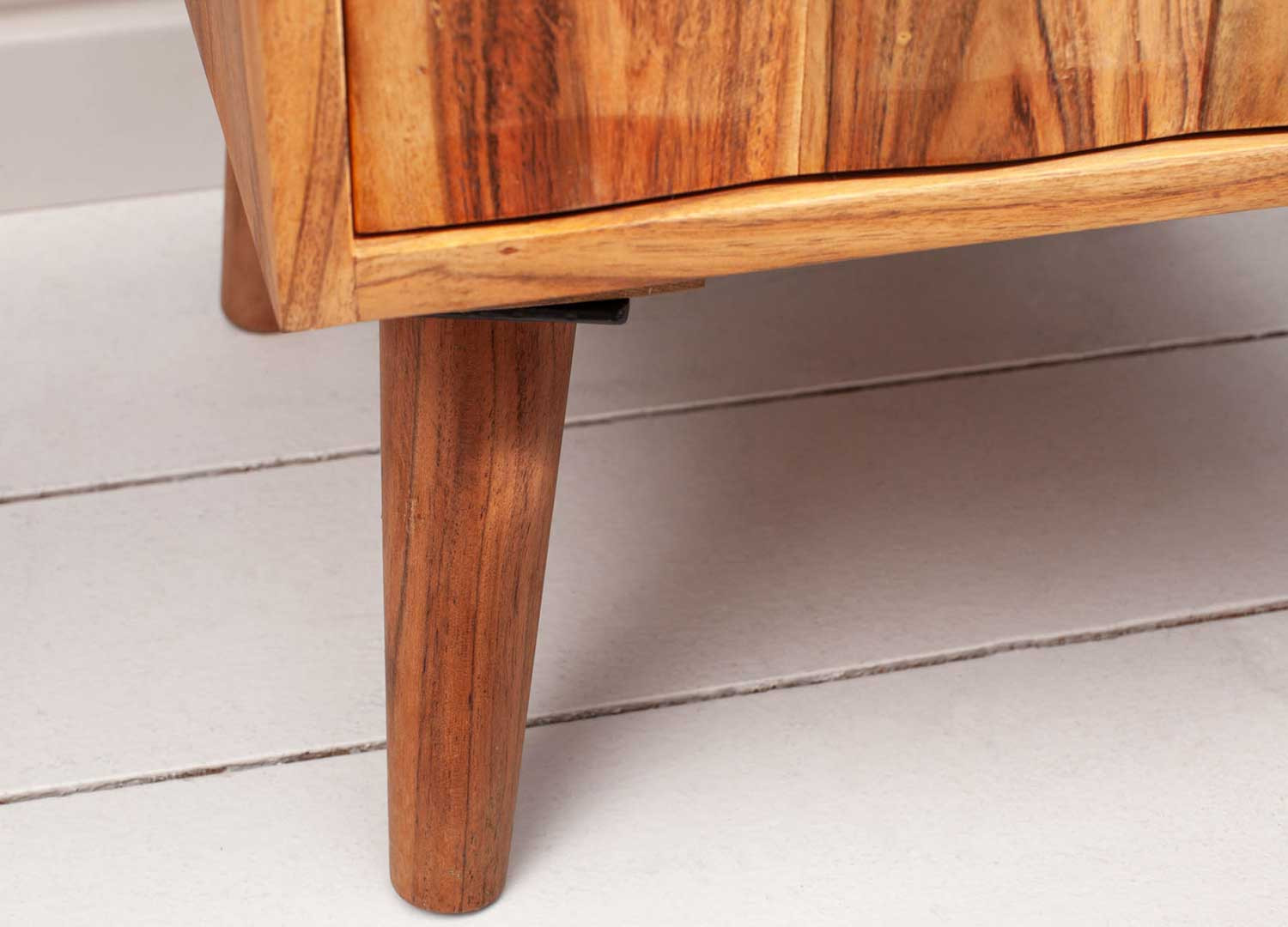 Table de chevet en bois 2 tiroirs à façades effet 3D