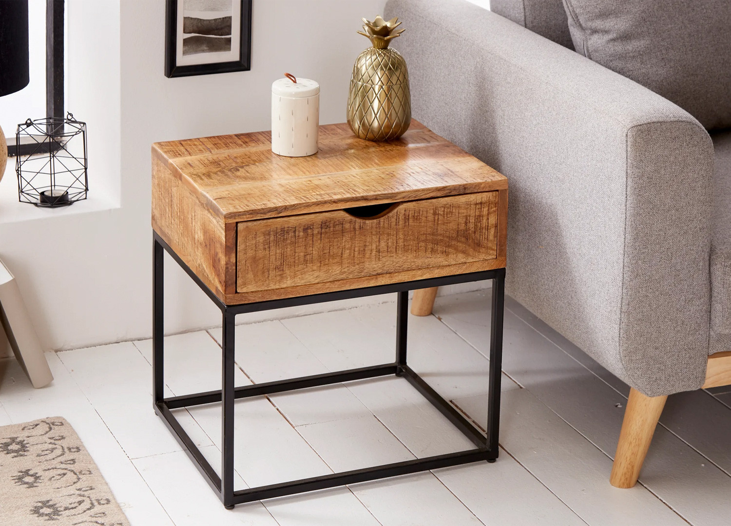Table de chevet en manguier et métal Nest