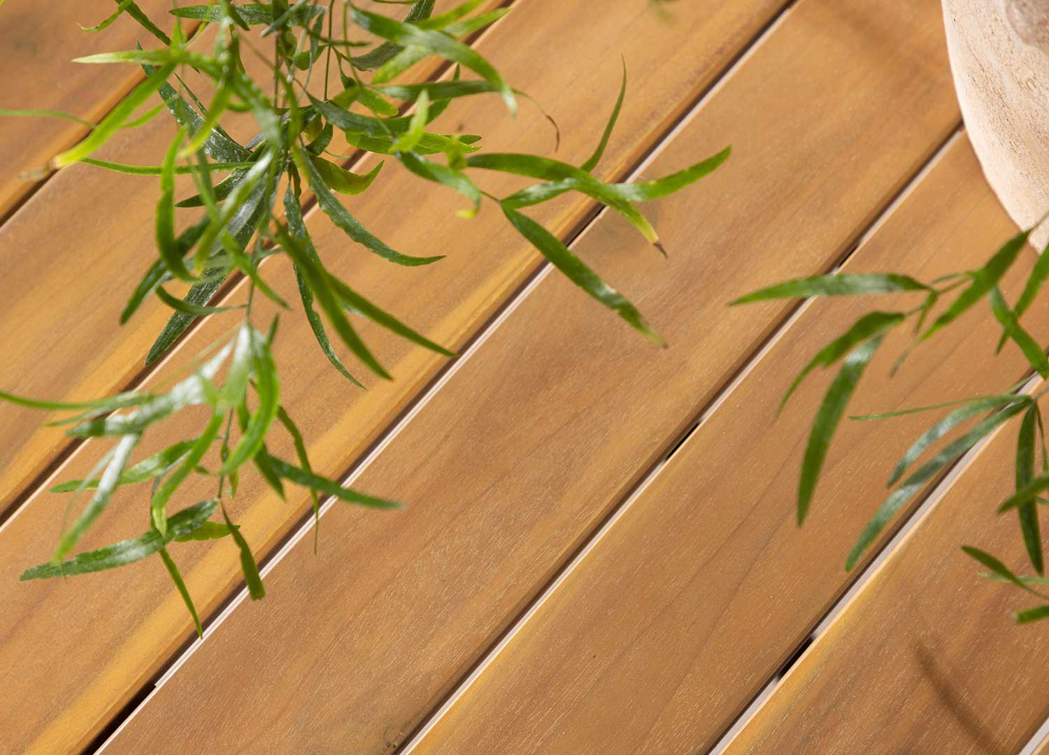 Table de jardin 8 personnes bois d'acacia et acier noir
