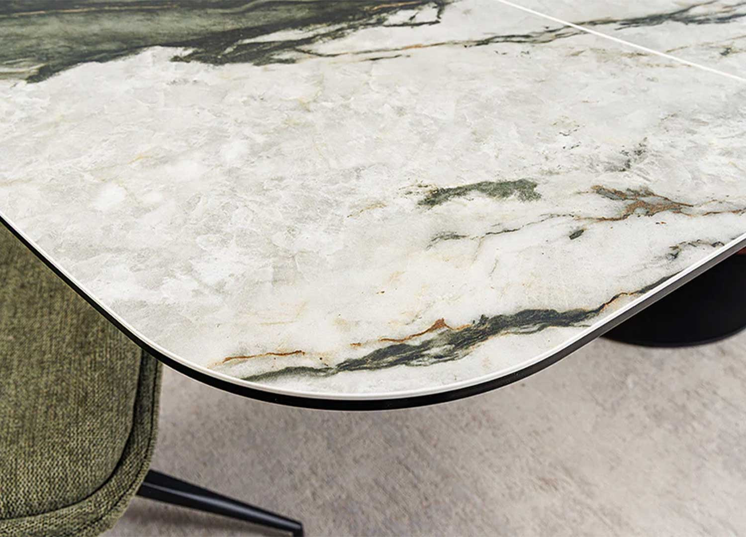 Table extensible 180-260 céramique gris taupe et noyer Myra