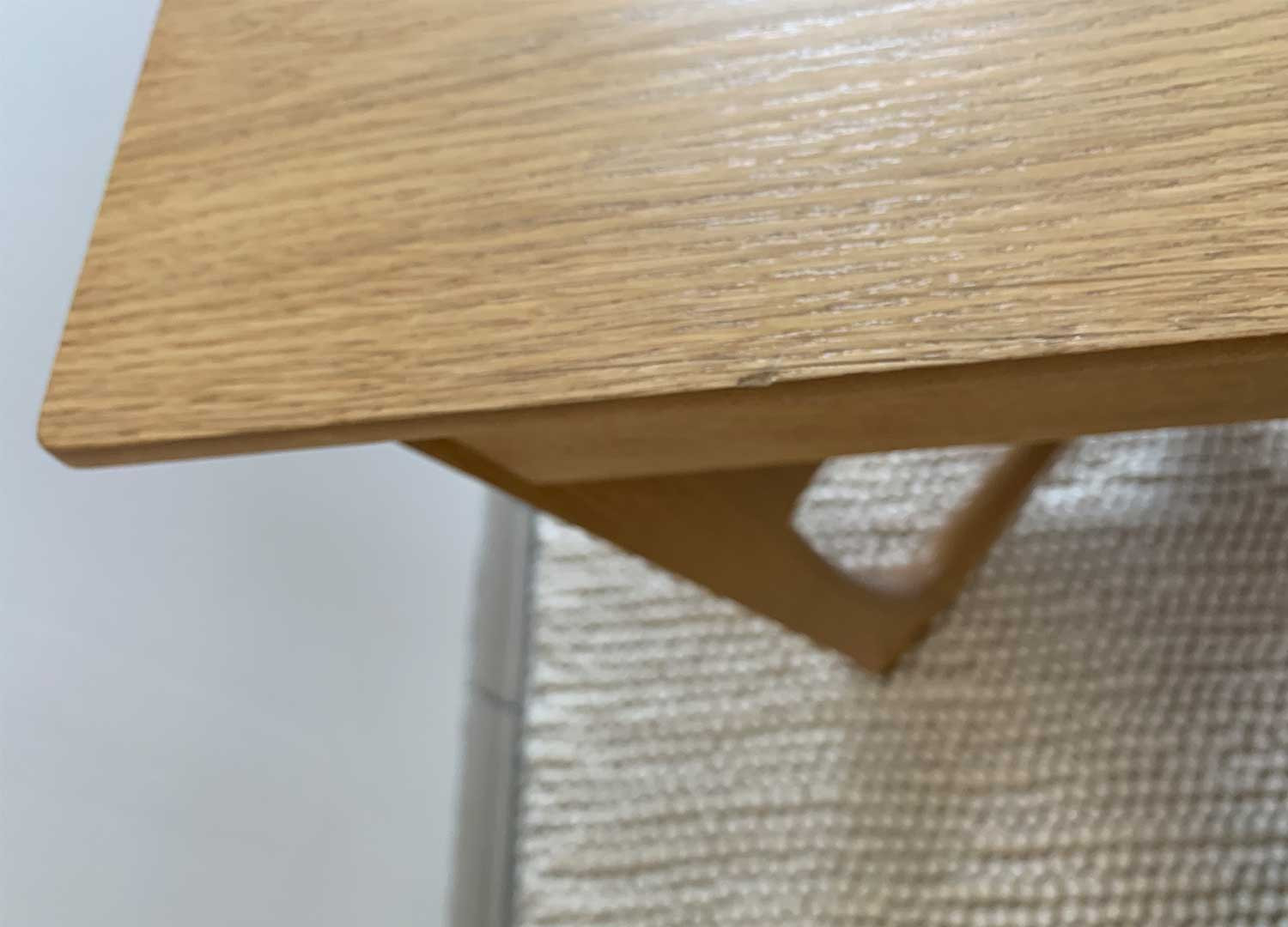 Table extensible en bois couleur chêne 160-240 cm "SECONDE VIE"