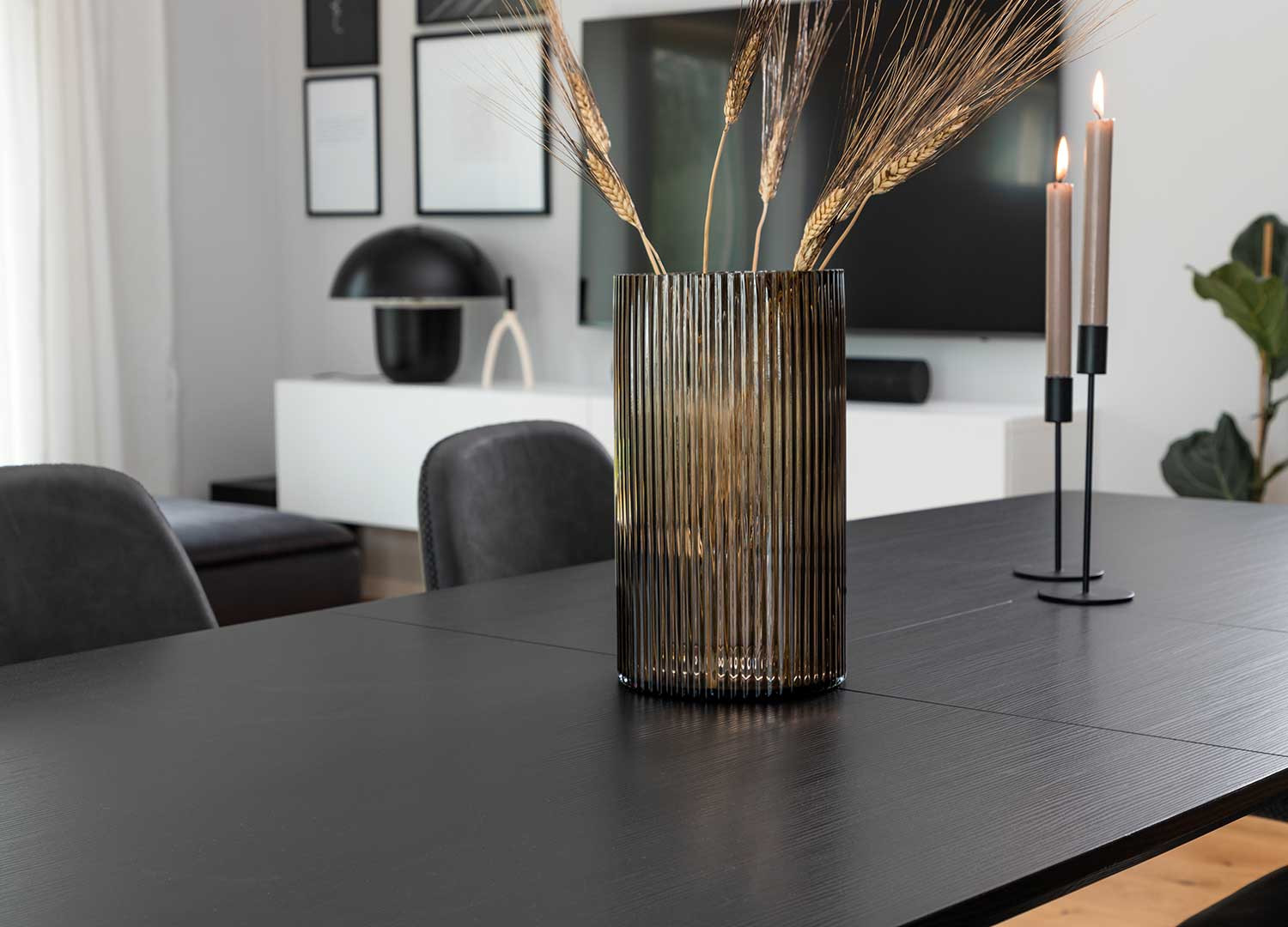 Table noire 160-200 cm avec rallonge centrale