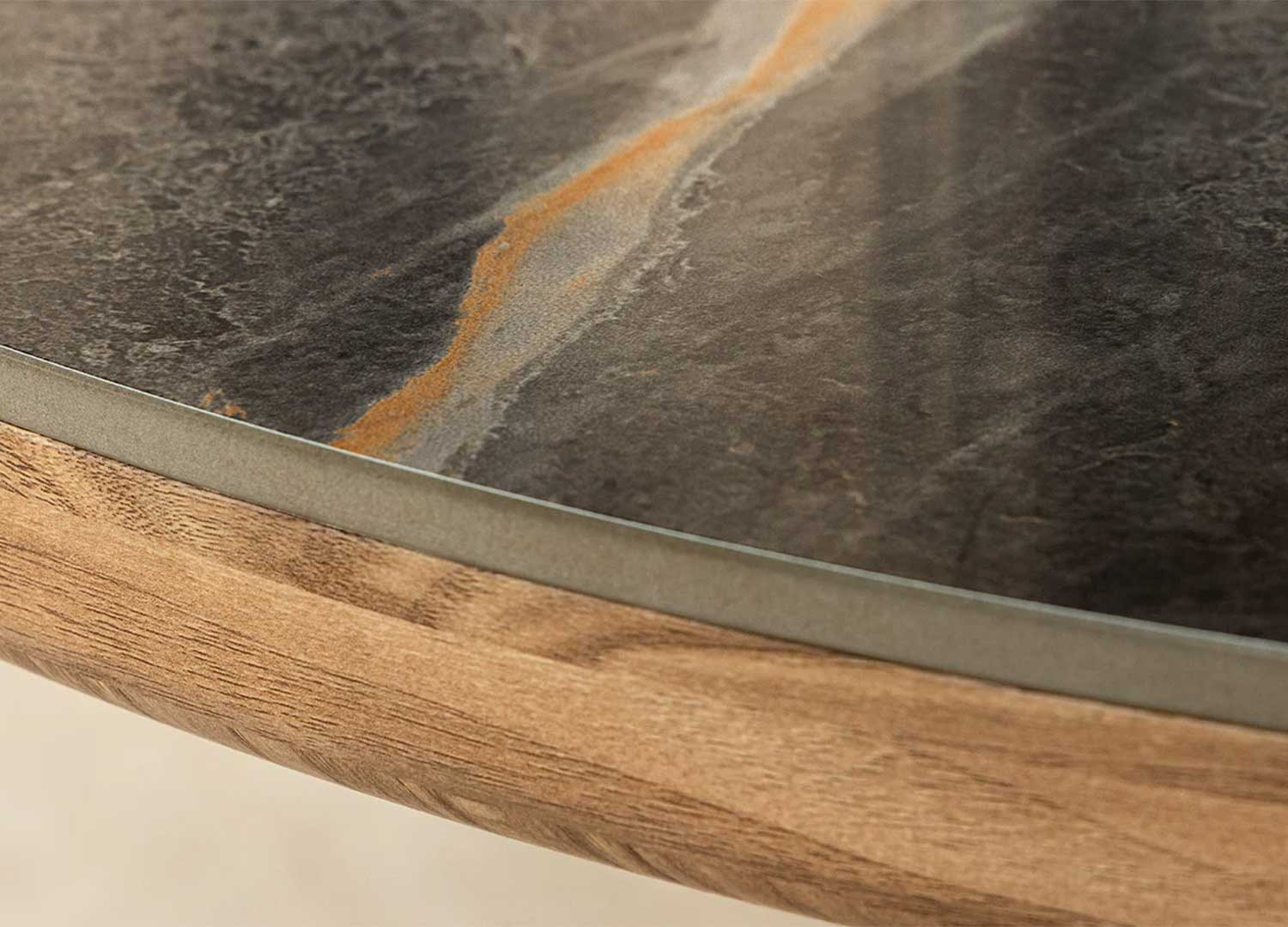 Table ovale 6 personnes céramique marbre gris et bois Calista