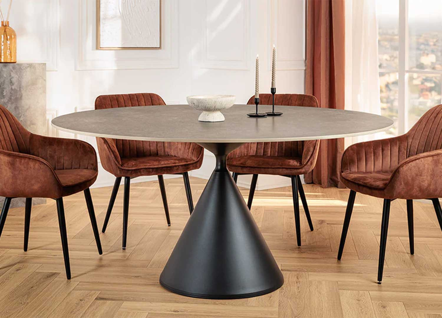 Table ronde 135 cm céramique gris et pied central Ariana