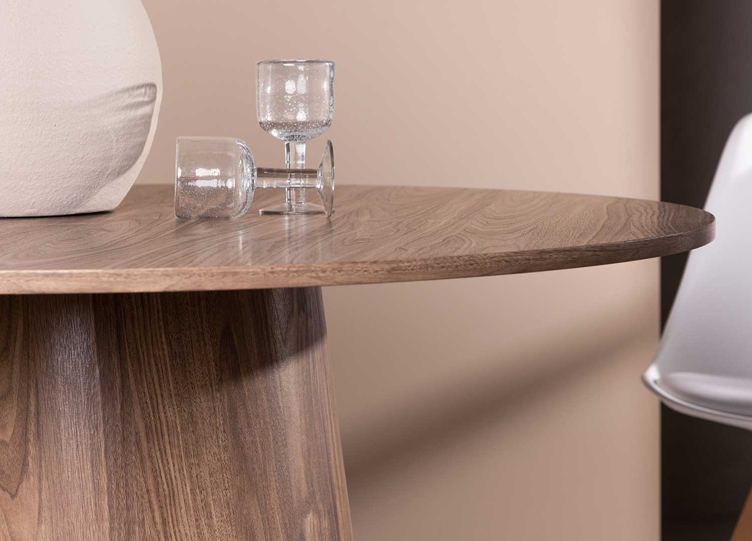 Table ronde en bois 4 personnes