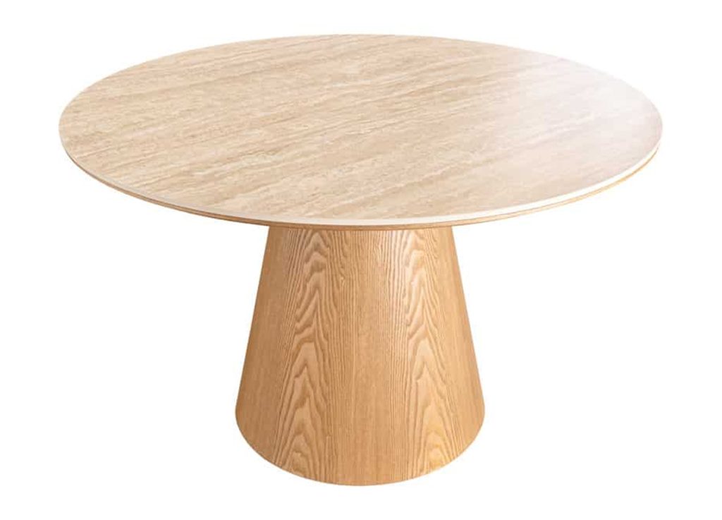 Table à manger ronde Ovélis 120 cm en céramique travertin et pied conique en chêne clair sur fond blanc
