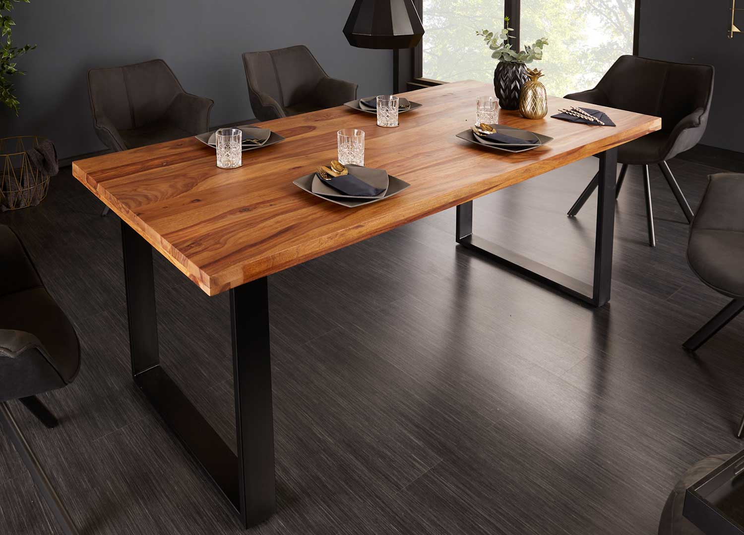 Table salle à manger 180 cm en bois massif 8 personnes