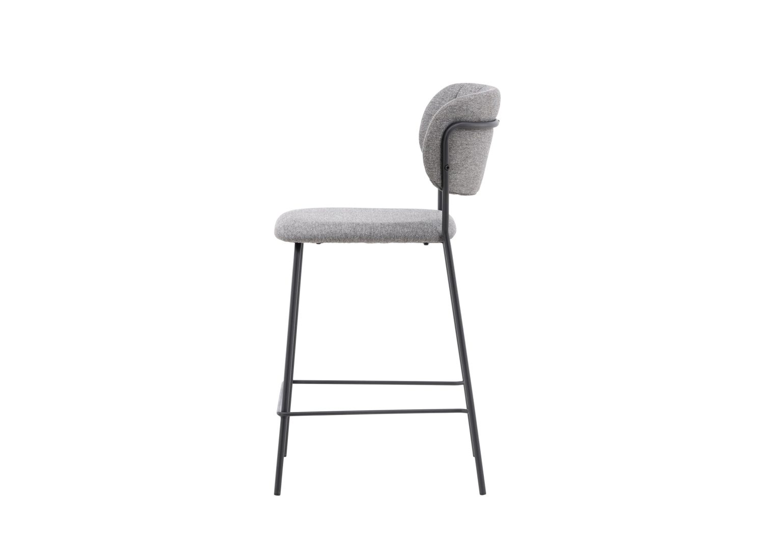 Détail du piètement et du repose-pieds du tabouret Bell