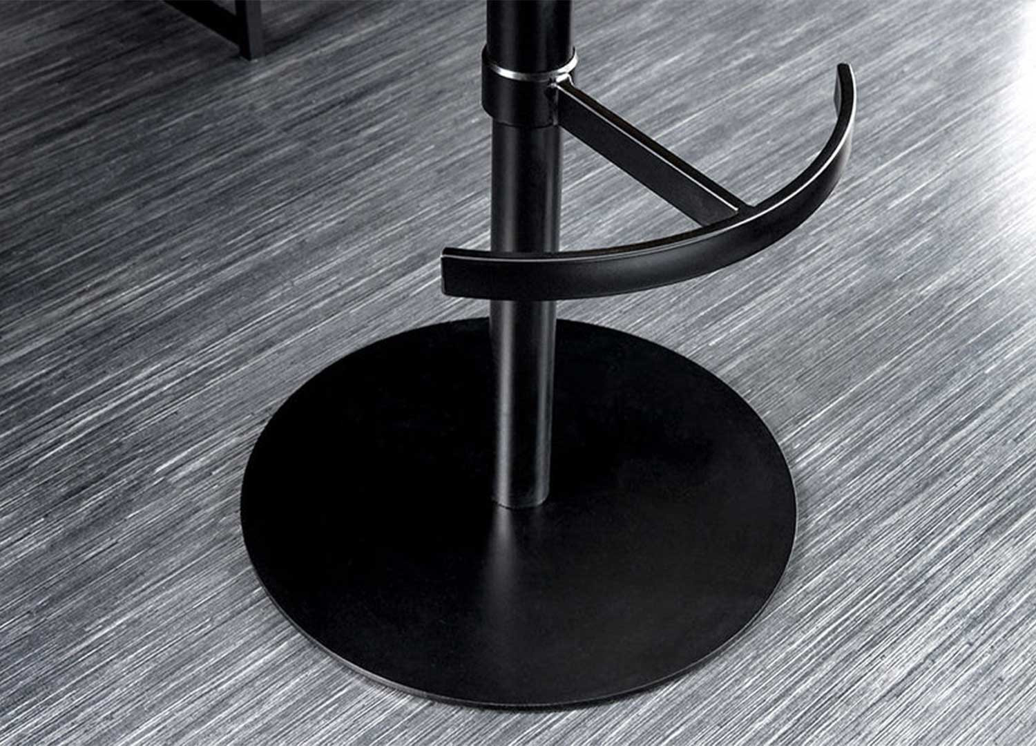 Tabouret de bar design cuir et microfibre cognac rotatif Abby