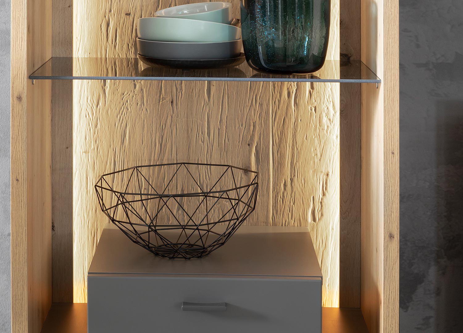 Vitrine 1 tiroir et rangement gris et chêne poutre
