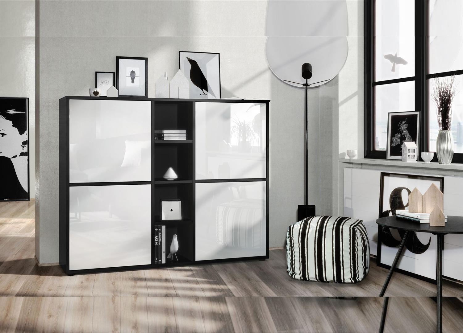 Buffet 4 portes design noir mat avec façades blanc laqué