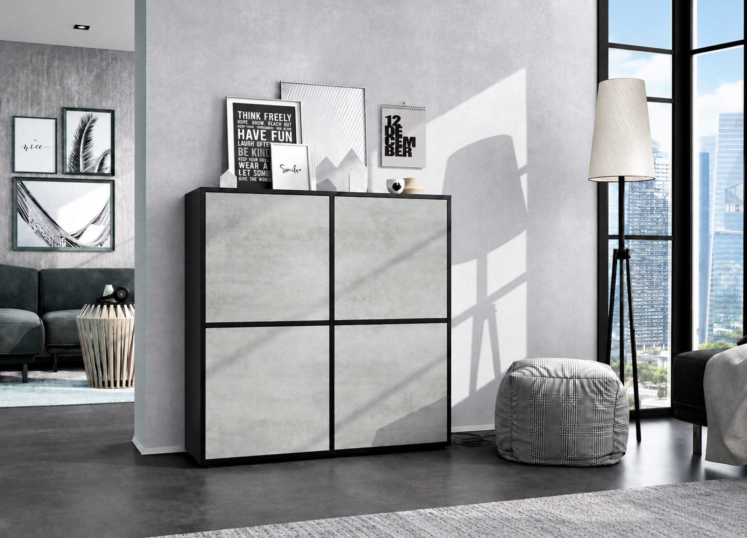 Buffet haut 4 portes aspect béton gris avec structure noire et design moderne
