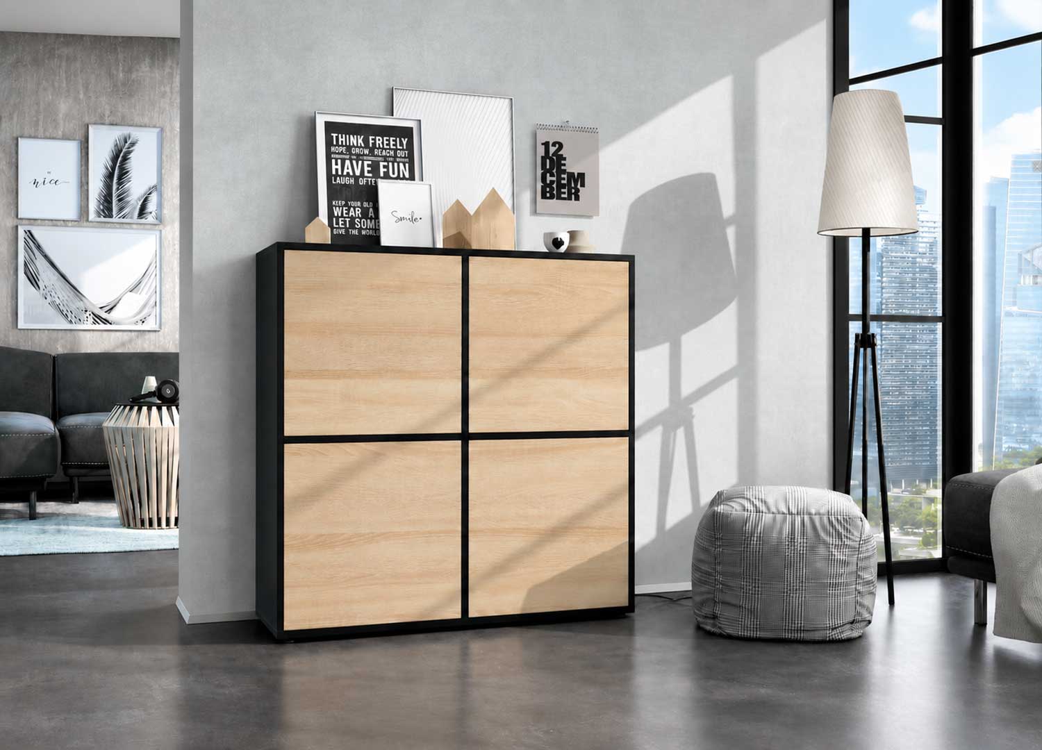Buffet haut 4 portes aspect chêne naturel avec structure noire