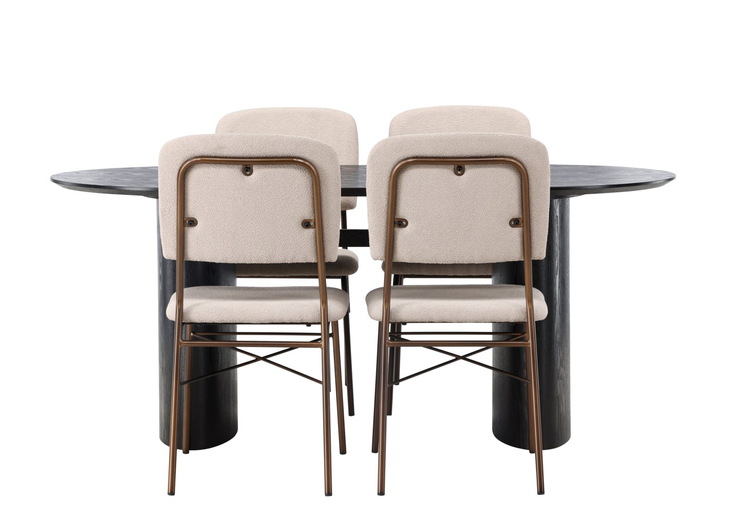 Vue produit de l’ensemble table ovale Isolde avec 4 chaises Seda