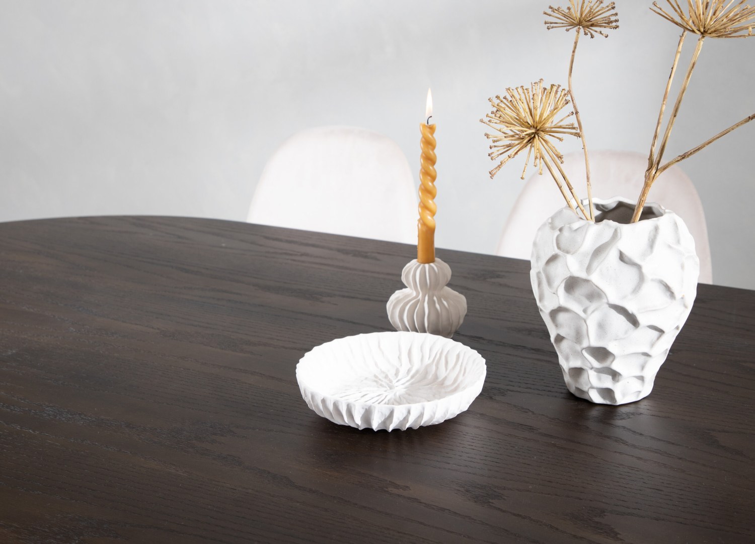 Vue d’ambiance 4 de la table Stone avec 6 chaises Polar