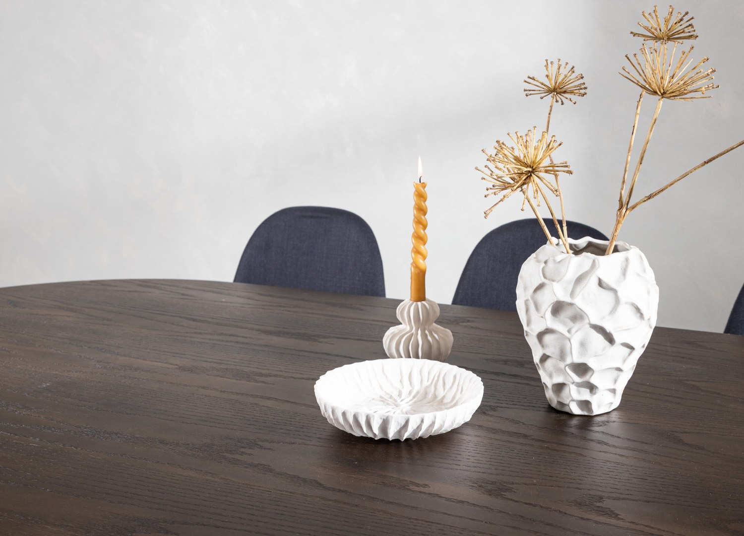 Vue d’ambiance 4 de la table Stone avec 6 chaises Polar