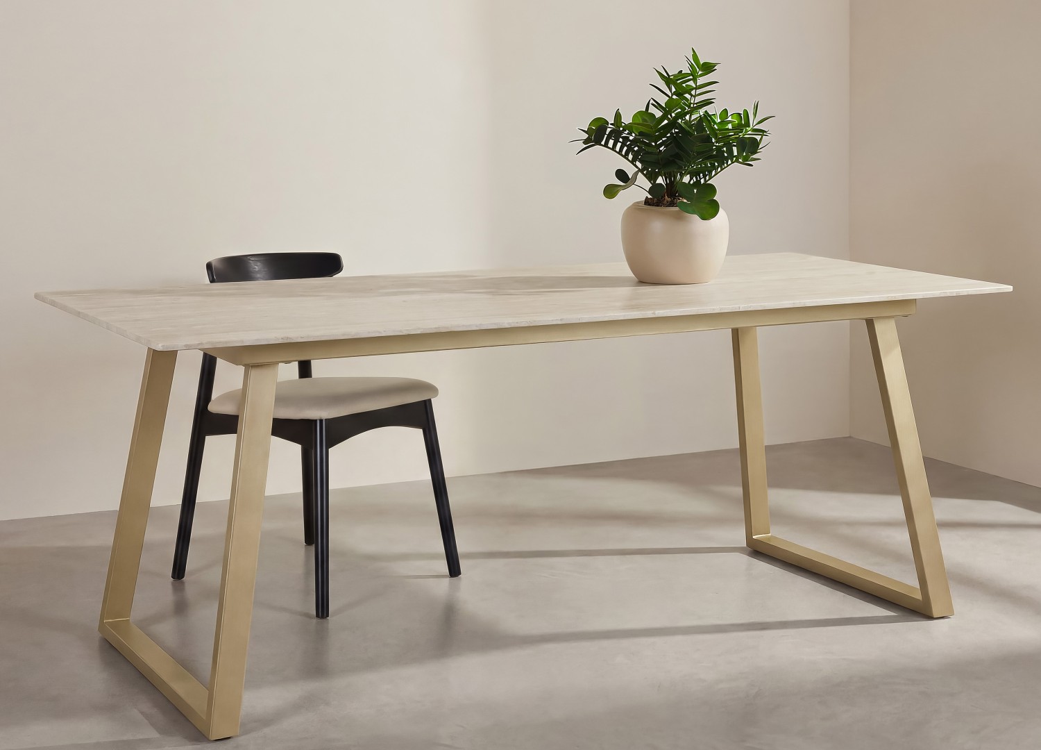 Table à manger rectangulaire Estelle pierre frittée effet marbre beige 200 cm — ambiance 5